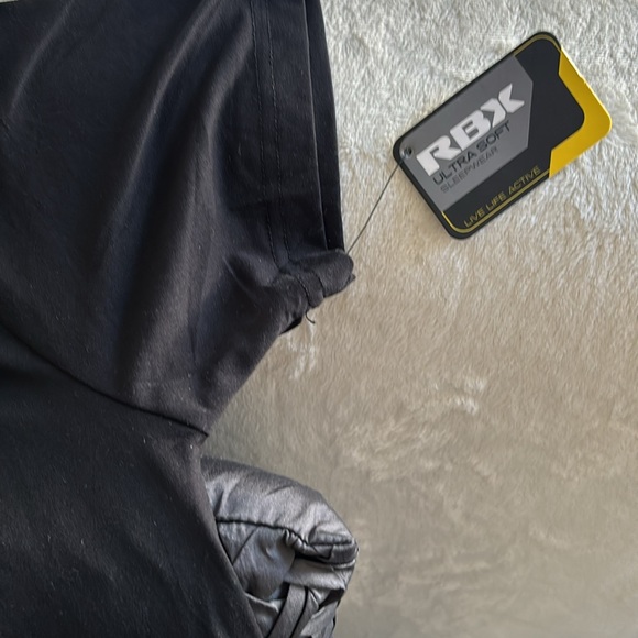 RBX Tee - Picture 3 of 5